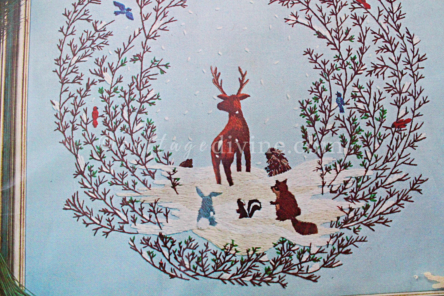 WOODLAND WATCH Nature Crewel Stitchery Kit, Winter Wildlife Scene, Vintage 0615 Paragon Needlecraft Embroidery Design by Polly Gottfried
