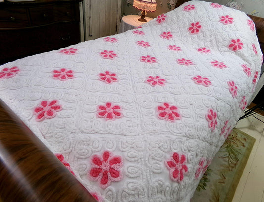 whimsical wonderland vintage chenille bedspread, pink roses in snowy white plush swirls, full size cotton bedding