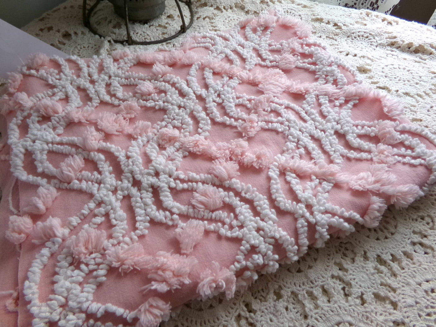 infinity tuft fabric textured pink & white, 18" x 24" piece from a vintage chenille bedspread, popular sewing quilt material
