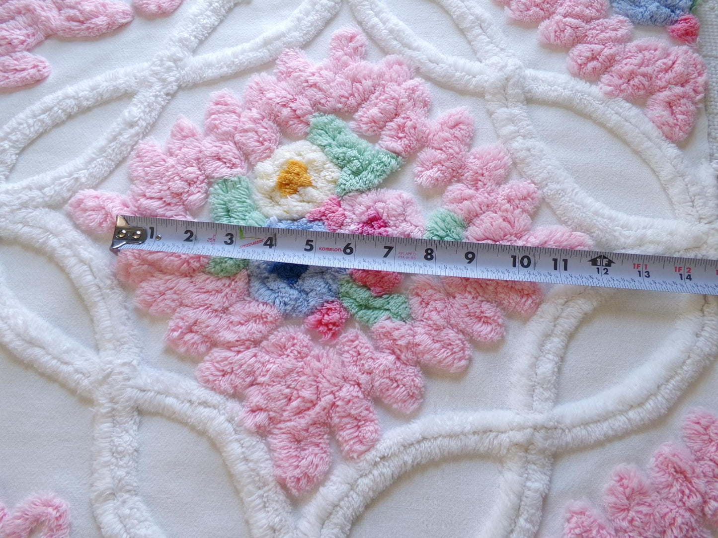 heavenly cottage chic vintage chenille fabric, heavy tufted frosted wedding cake floral 17" x 23" inch piece of pink & white sewing material
