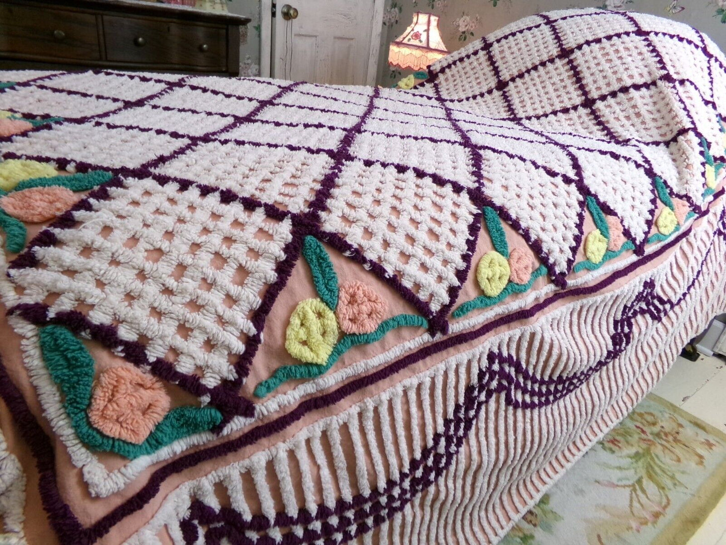 cozy rosettes plush Vintage full size chenille bedspread, quality cotton thick tufts