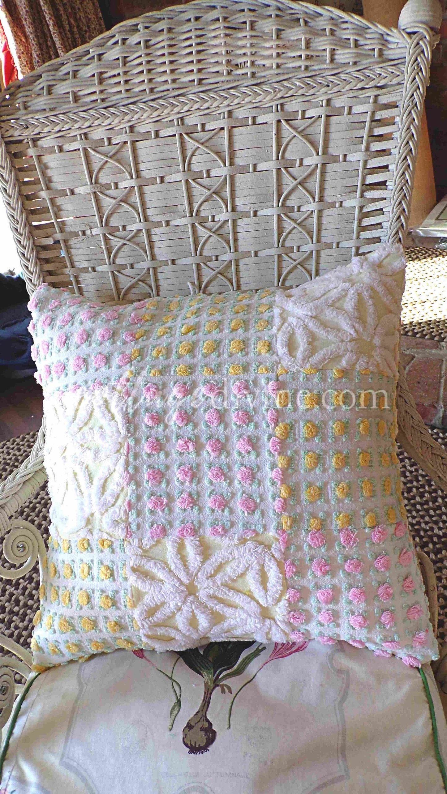 Daisy Rose Romantic Cottage Chenille Pillow Cover 16" x 16" inch Square, REVERSIBLE Accent Pillow, Vintage Shabby Patchwork Design