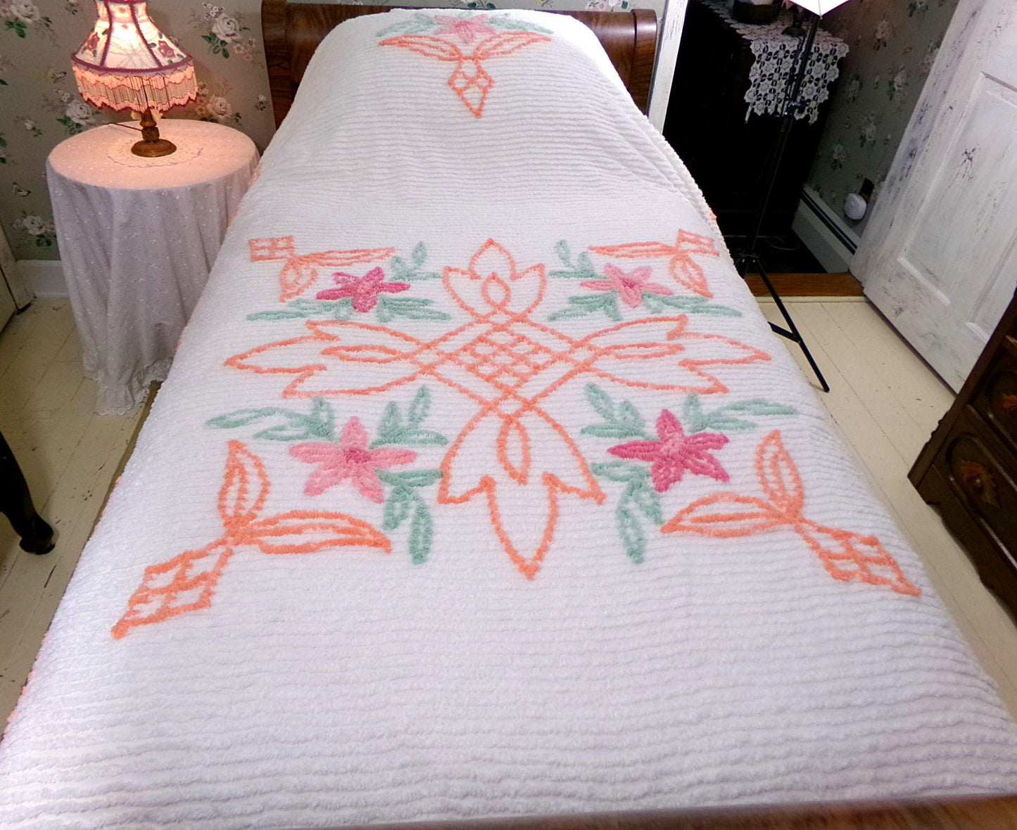 botanical white chenille bedspread, pink lily flowers & citrus orange scrollwork, full size cotton bedding, great summer coverlet