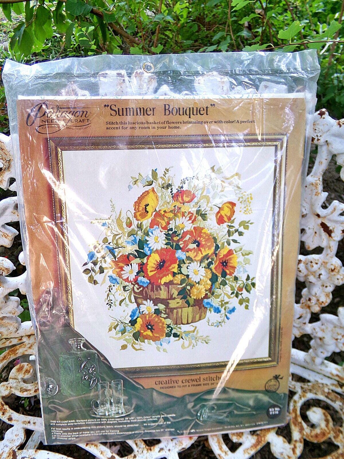 SUMMER BOUQUET Paragon Crewel Embroidery Kit 0516 Vintage Boho Floral Stitchery