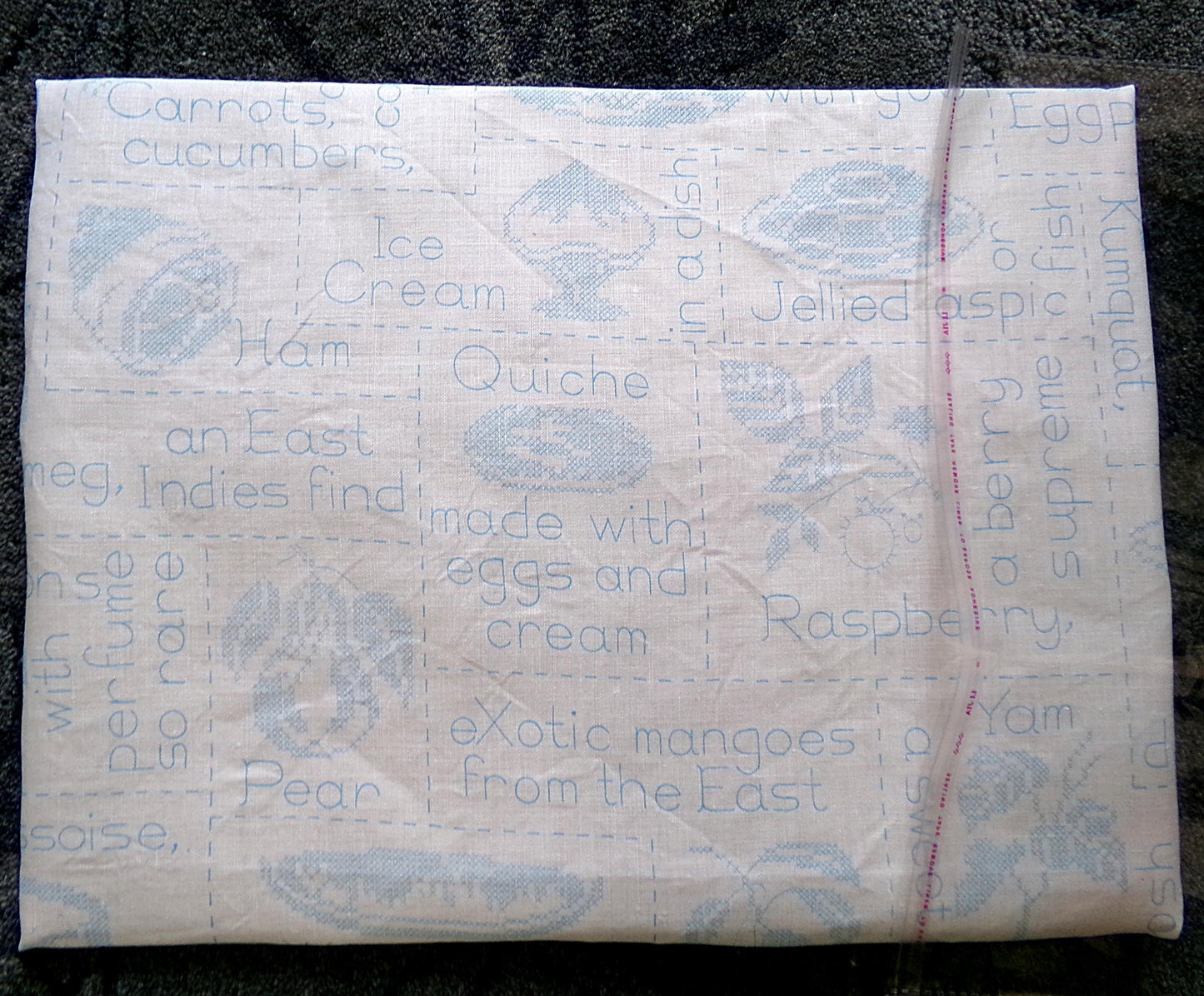 Fun Foodie GOURMET ALPHABET SAMPLER, Vintage Paragon Needlecraft Kitschy Kitchen Embroidery Stitchery Kit #0653, Large Size