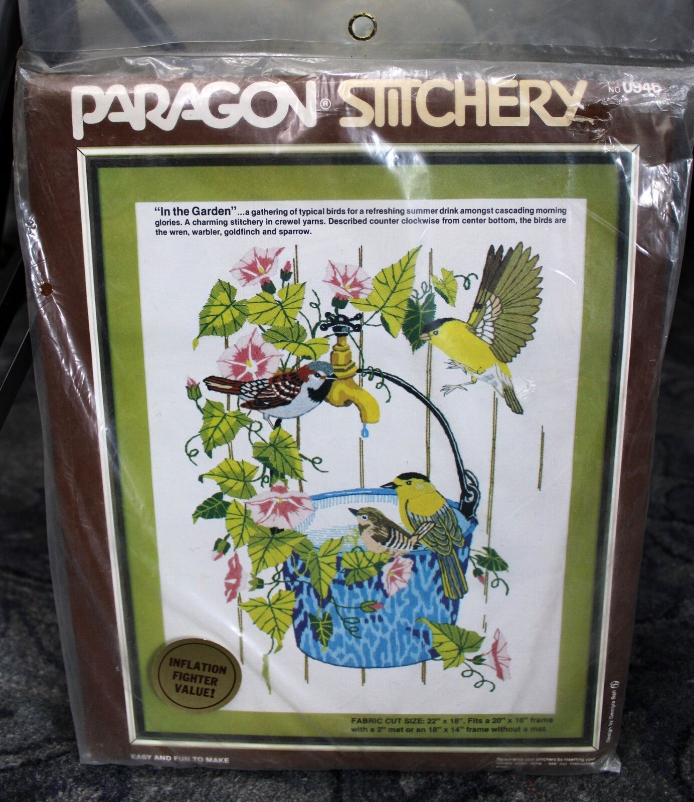 IN THE GARDEN Vtg Crewel Embroidery Kit Song Birds Floral Paragon Stitchery 0946