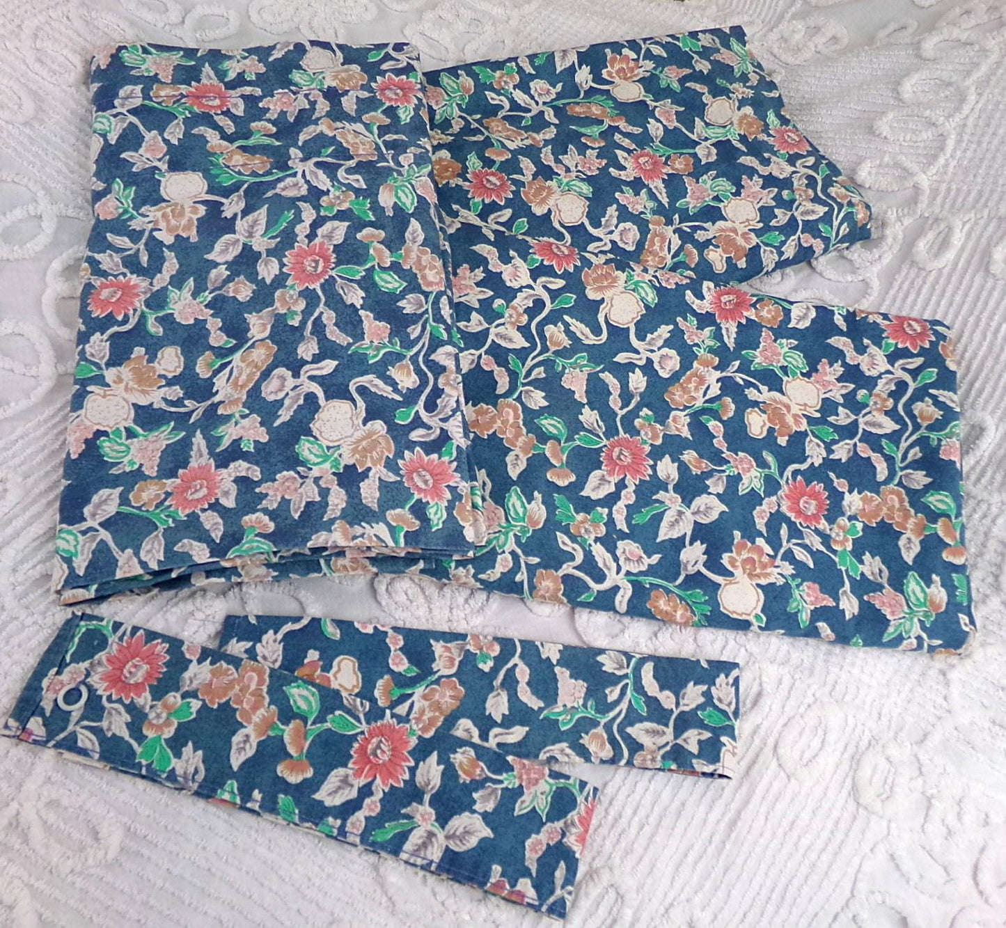 Ralph Lauren Curtain Set in Iconic Jardin Floral, Vintage Pair of Blue 1990s Window Drapery Panels, Valance & Tiebacks, Cotton, Made in USA