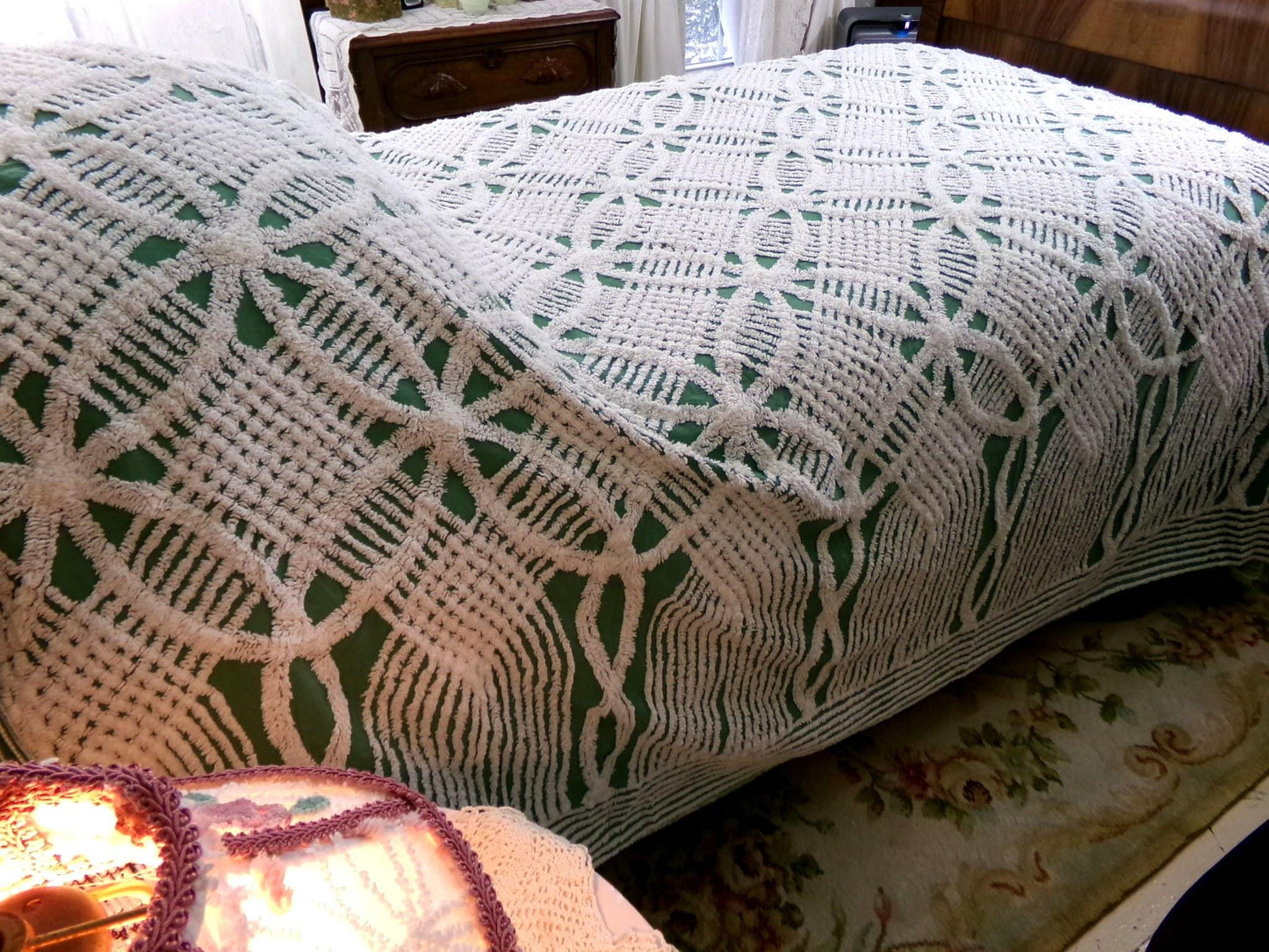 forest evergreen vintage chenille bedspread with snowflake white wedding rings, full size bedding, 100% cotton