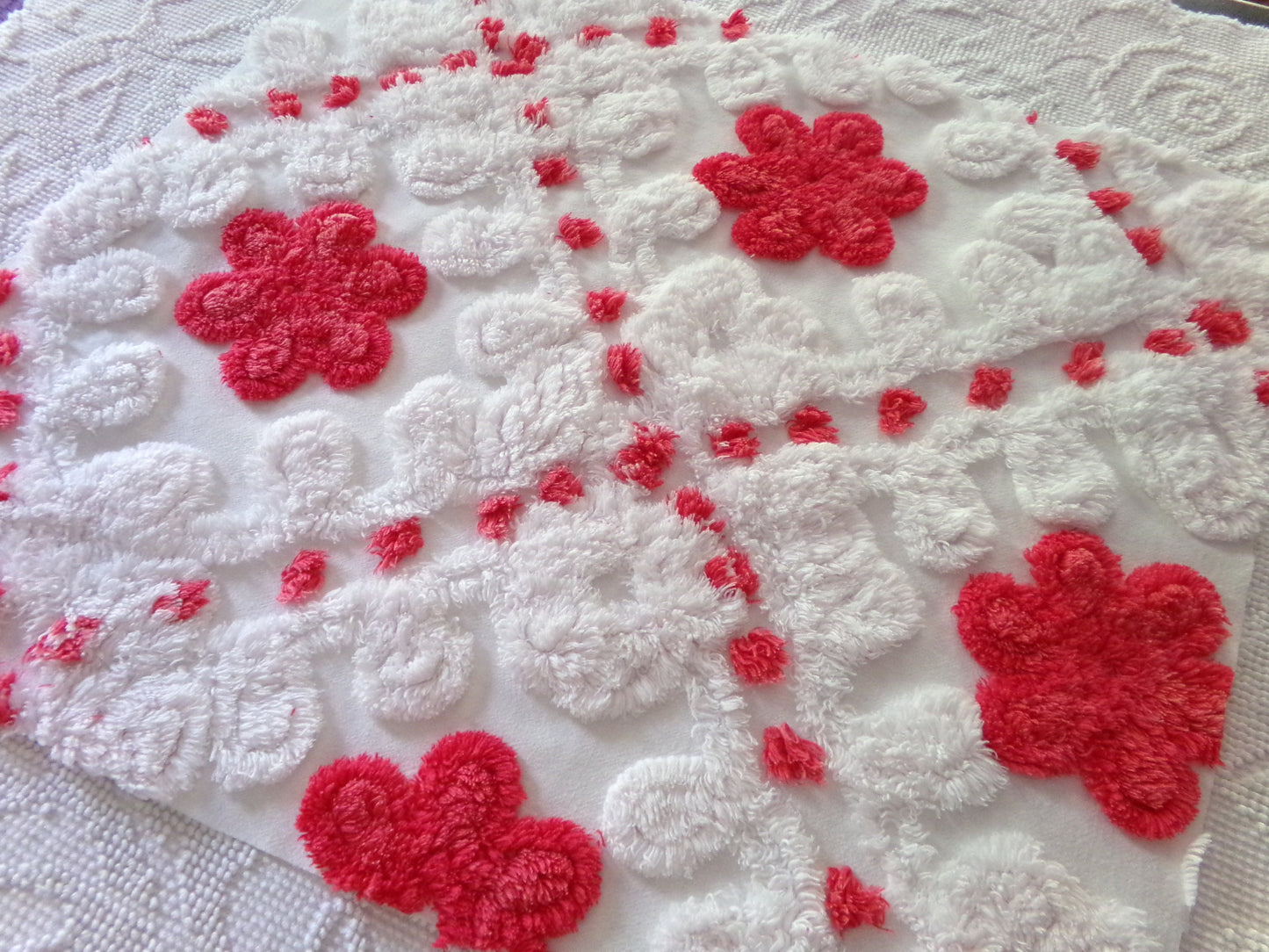 Shabby Red Flowers Vintage Chenille Fabric, 18" x 21" Inch Piece, Frosty White Plush Swirls, Ideal for Festive Crafts