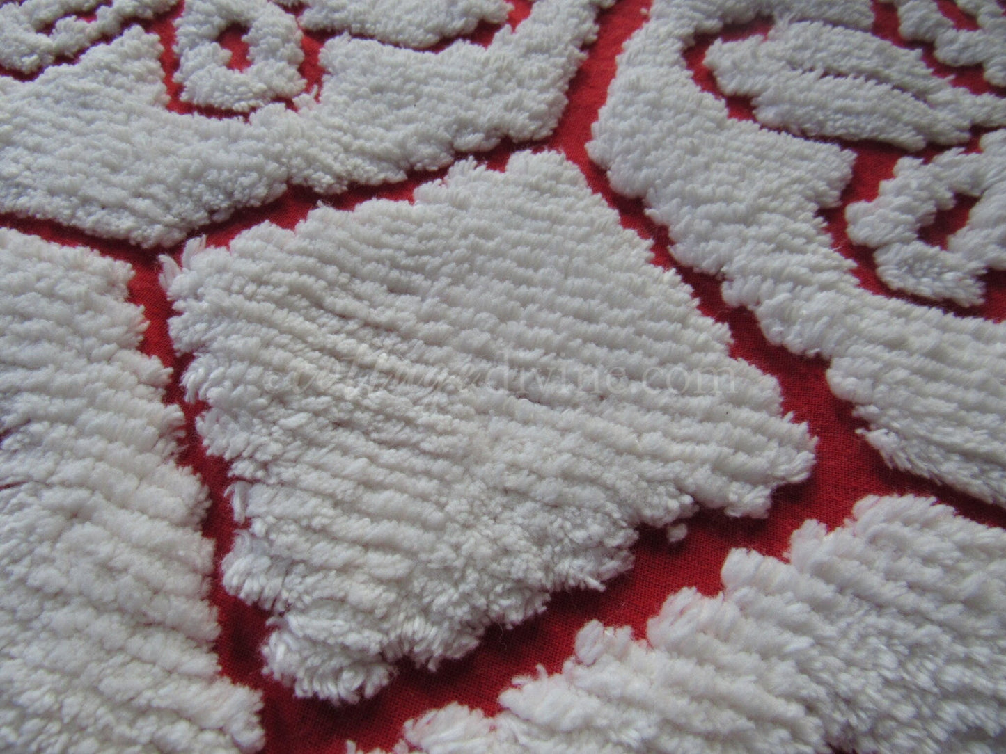 Snow White Daisy Vintage Chenille Fabric, Red Cotton Sewing Material, 22" x 24" Cut Piece