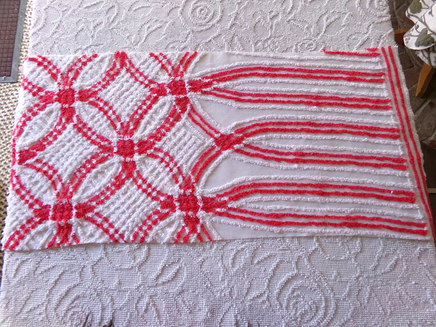 red & white vintage chenille fabric in wedding ring cathedral stripe design, 19" x 29" inch irregular piece of sewing material