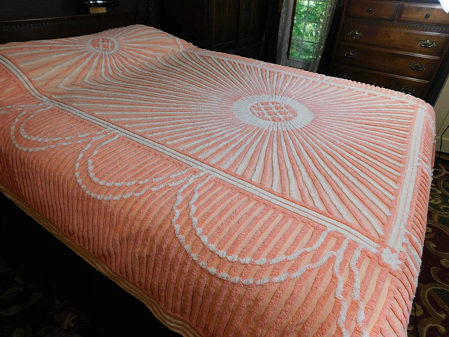Spectacular STARBURST Peach SUN RAYS Vintage Chenille Bedspread, 100% Plush Cotton, Full Size