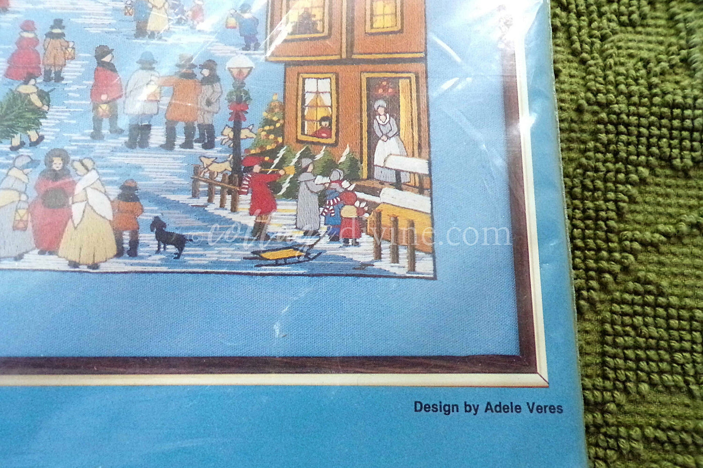 Christmas Primitive Crewel Stitchery Kit, Vintage Paragon Embroidery 6732, Country Village Winter Scene, Adele Veres