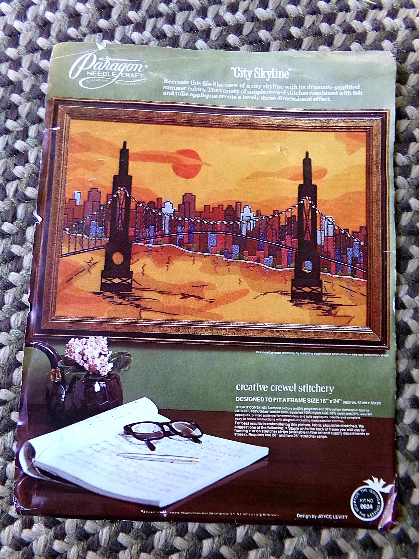 CITY SKYLINE Vintage Paragon Crewel Embroidery Stitchery Kit 0634, 1970s Retro Landscape Design by Joyce Levitt