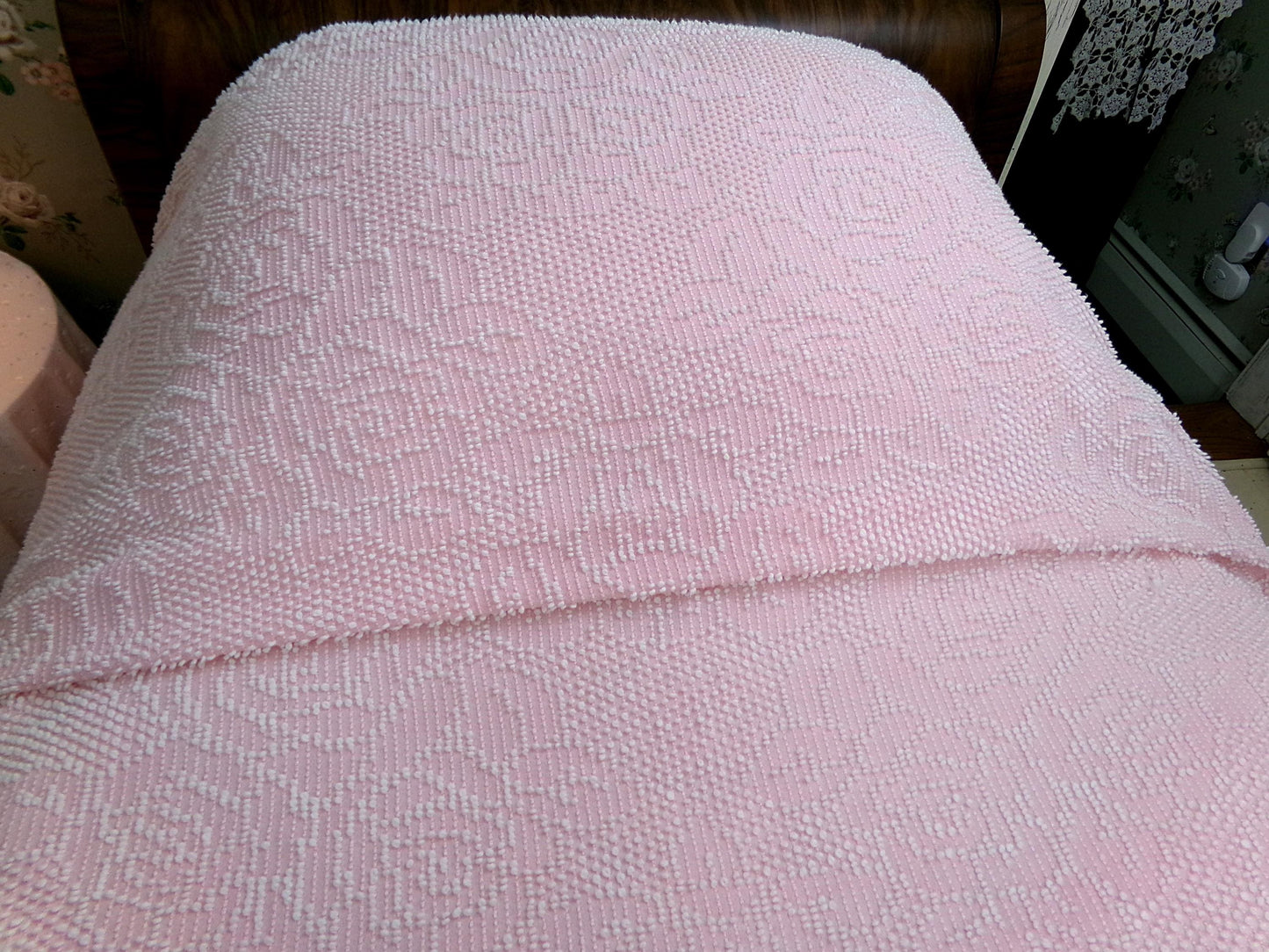 Vintage Twin Chenille Bedspread | Pink White Hobnail Rose Pattern with Fringe | Shabby Chic Woven Cotton Bedding
