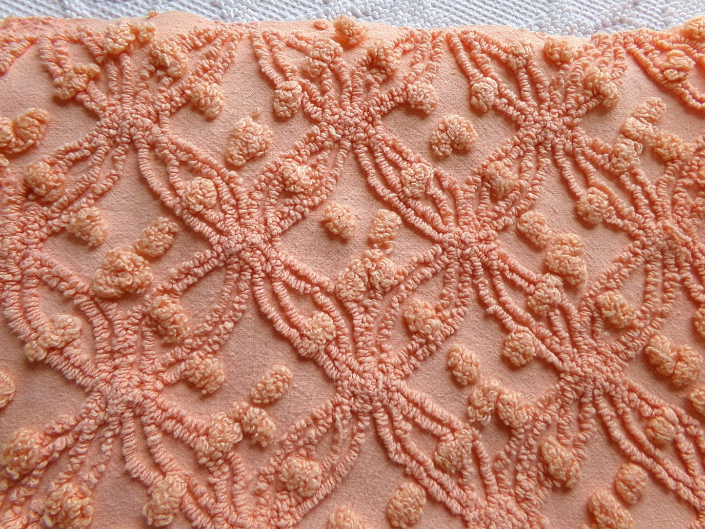 delicious peach vintage chenille fabric, 18" x 24" inch piece of cotton quilt & sewing material, overtufted pops wedding ring design