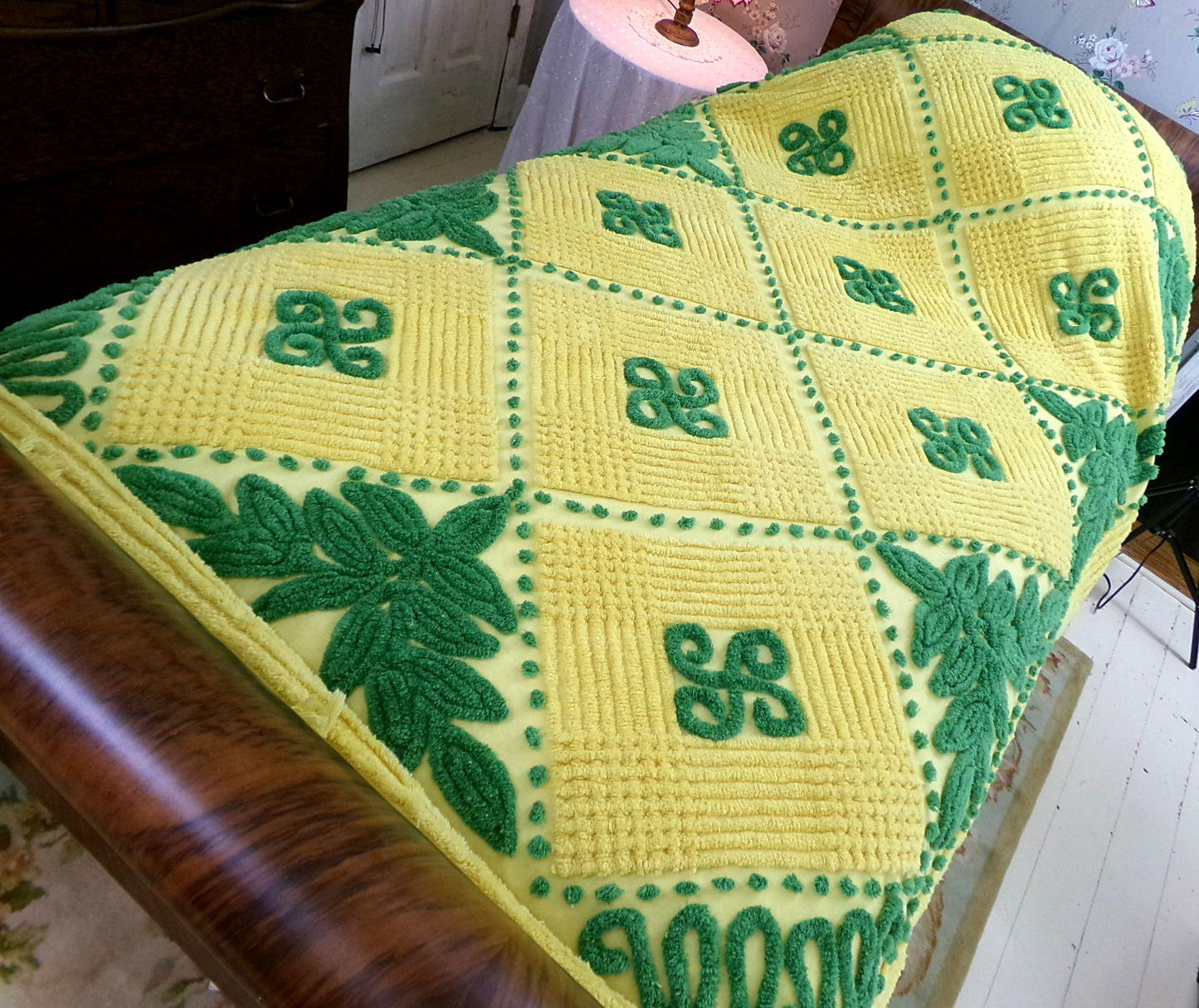 lucky leprechaun vintage chenille bedspread in mischievous emerald green & sunny yellow, plush cotton full size bedding with fringe