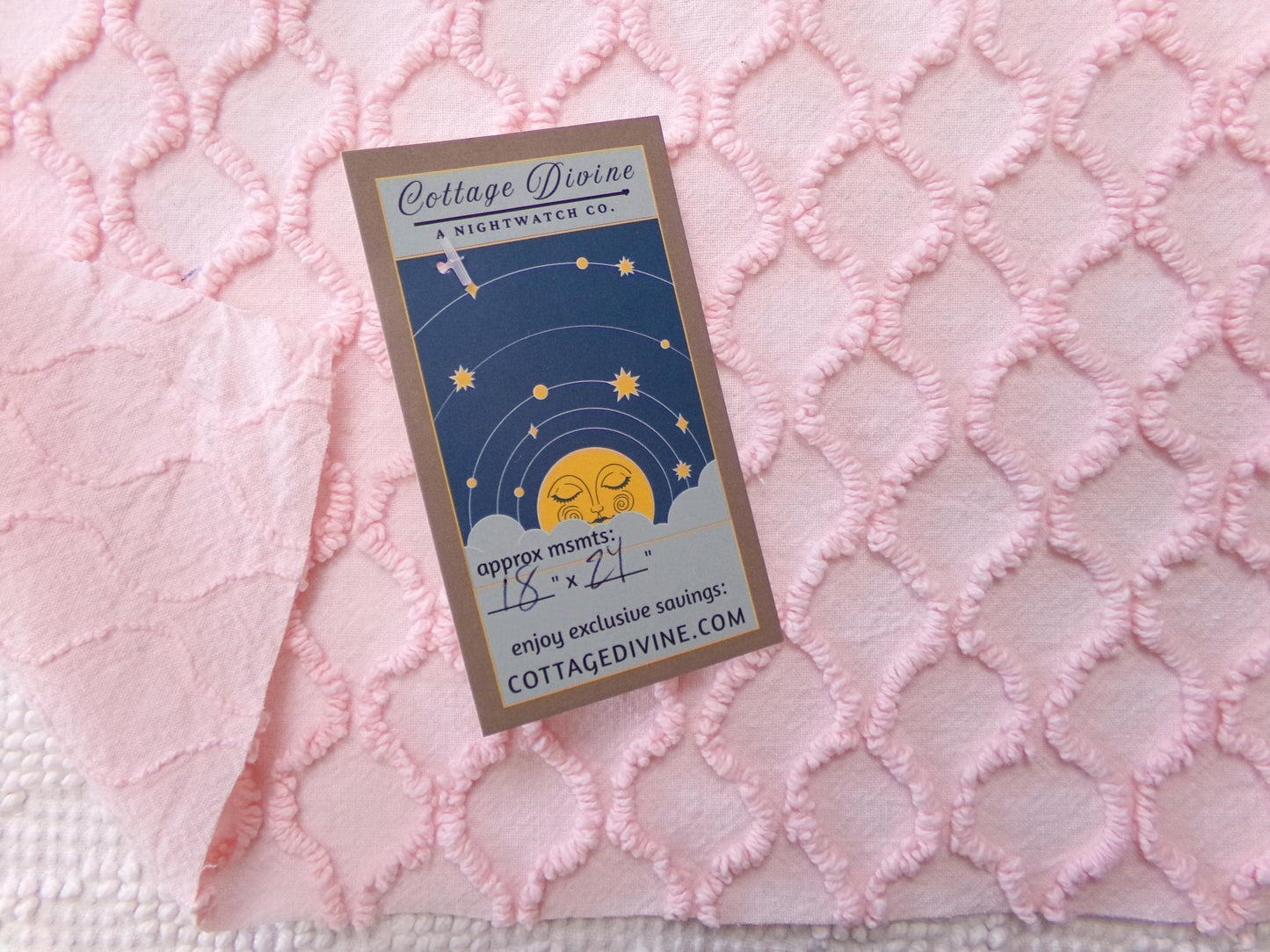 Precious Pink Vintage Chenille Fabric Piece, Textured Eternity Link Design, Quilt Material for Sewing & Crafts, 18" x 24"