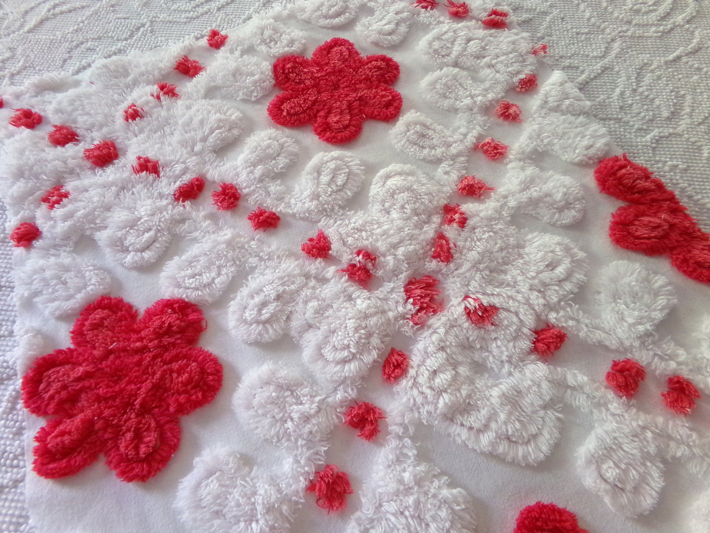 Sweet & Shabby Red Flowers Vintage Chenille Fabric, 16" x 20" Inch Piece, Frosty White Plush Swirls, Fun in Festive Crafts