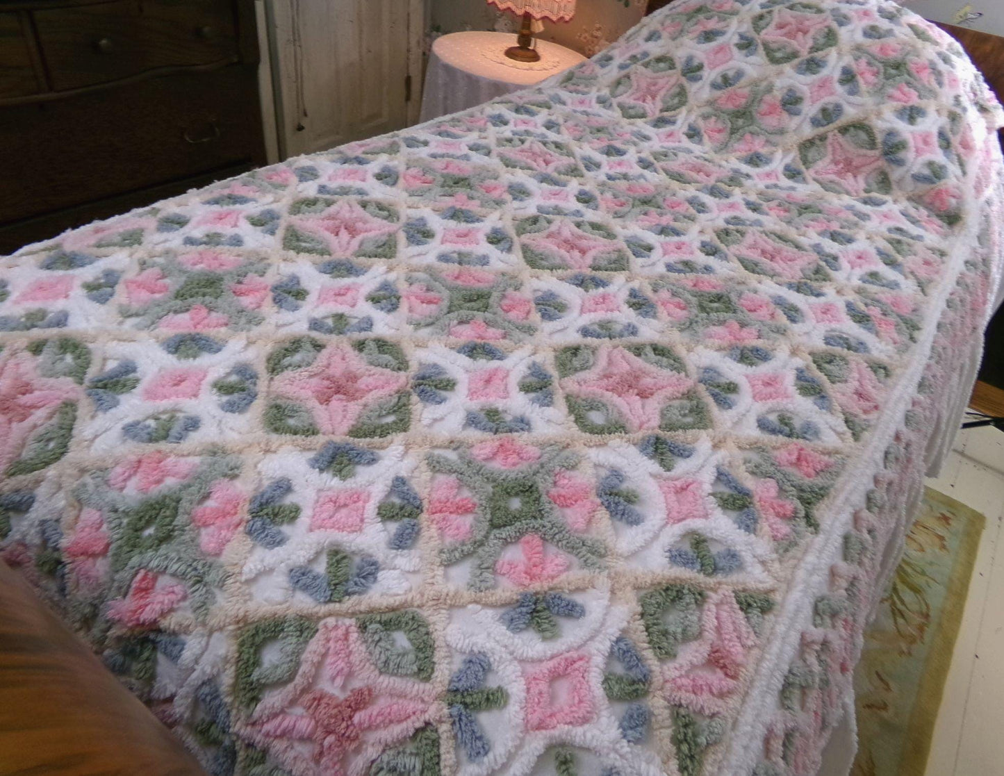 pink sea urchins twin size chenille bedspread, white cotton vintage cottage style bedding, boxed & fitted luxury design with ruffle skirt