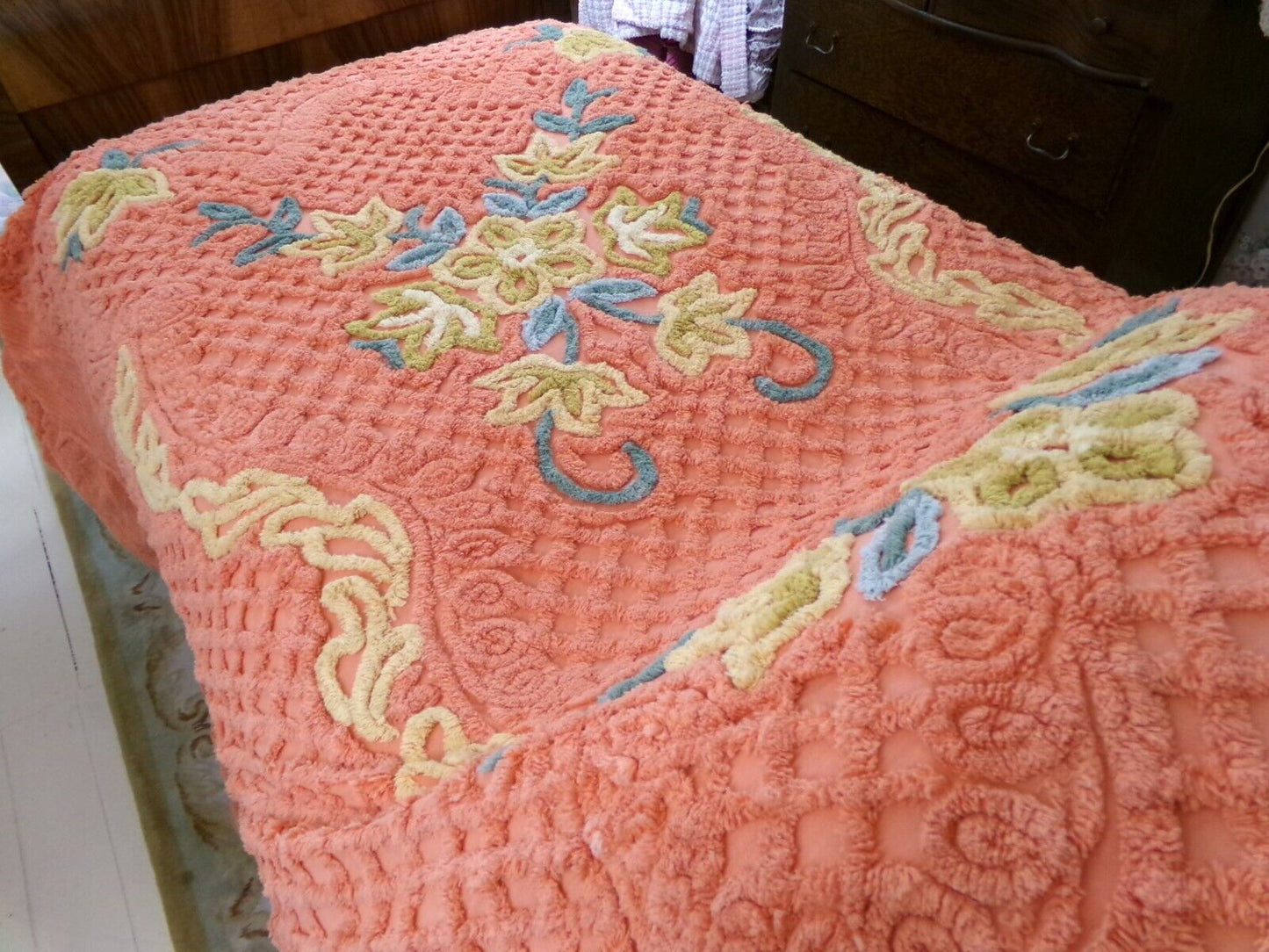 Vivid Orange Floral Vintage Chenille Bedspread, Boxed & Fitted Design, Full Size