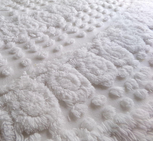 Fluffy Angel White Plush Swirl Vintage Chenille Quilt Fabric, 16" x 24" inch Piece