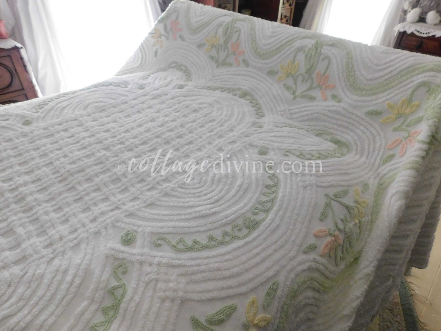 Coastal Bedding Floral White Vintage Chenille Bedspread, Full Size, Shabby Summer Cottage Style