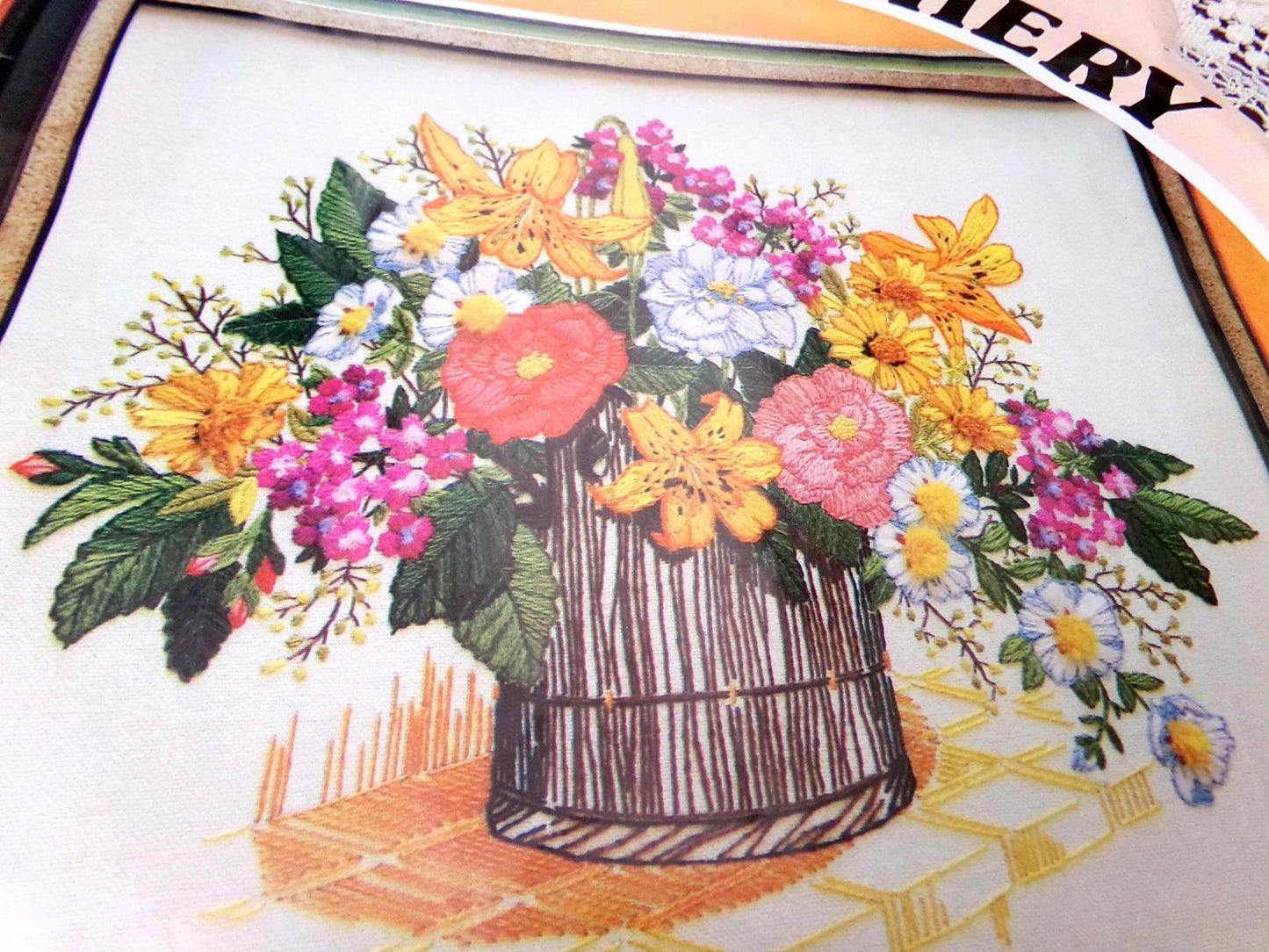 INSTRUCTIONS ONLY for Bucketful of Flowers Vtg Crewel Embroidery Paragon 0914
