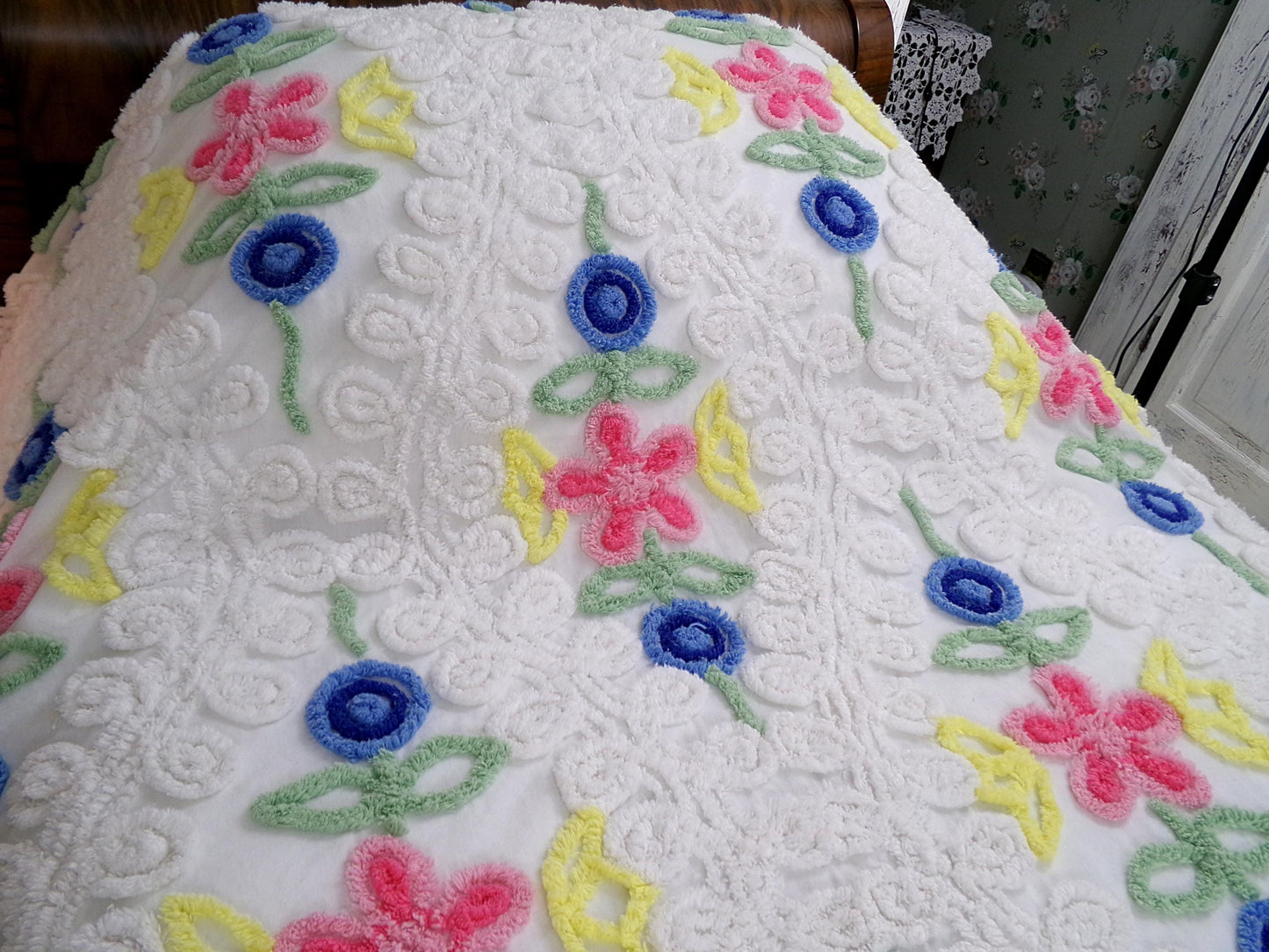 Vintage Canyon Group Chenille Bedspread: Full Size Cotton Blend Bedding, Made in USA