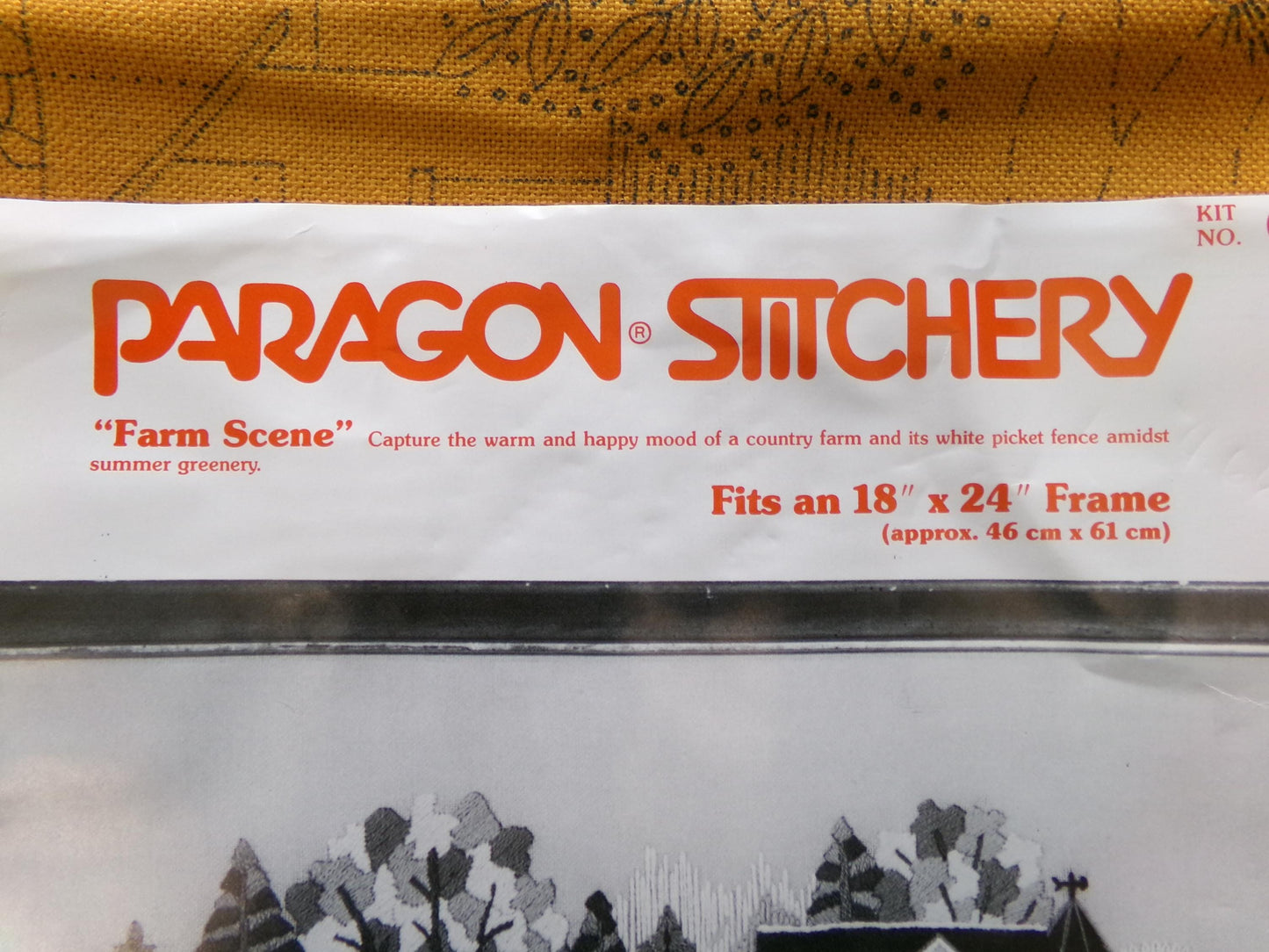 FARM SCENE Vintage Crewel Embroidery Kit Hippie Country House, Paragon Needlecraft Stitchery, Kit# 0613X, Design by Doris Chaconas