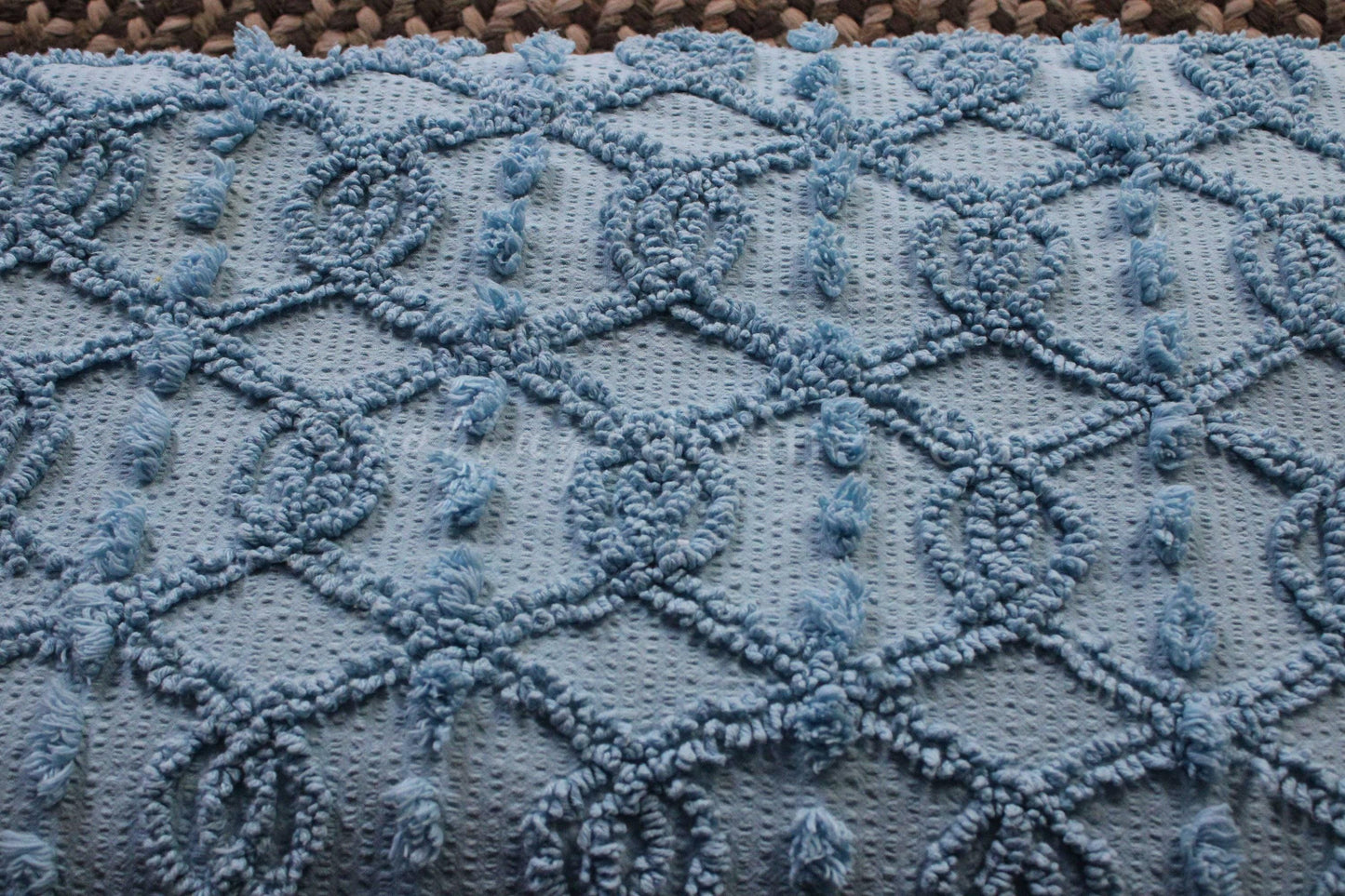 Unique Blue Eternity Link Chenille Seersucker Fabric, Vintage 20" x 24" inch Piece of Sewing Material, Needletuft Geometric Pops Design