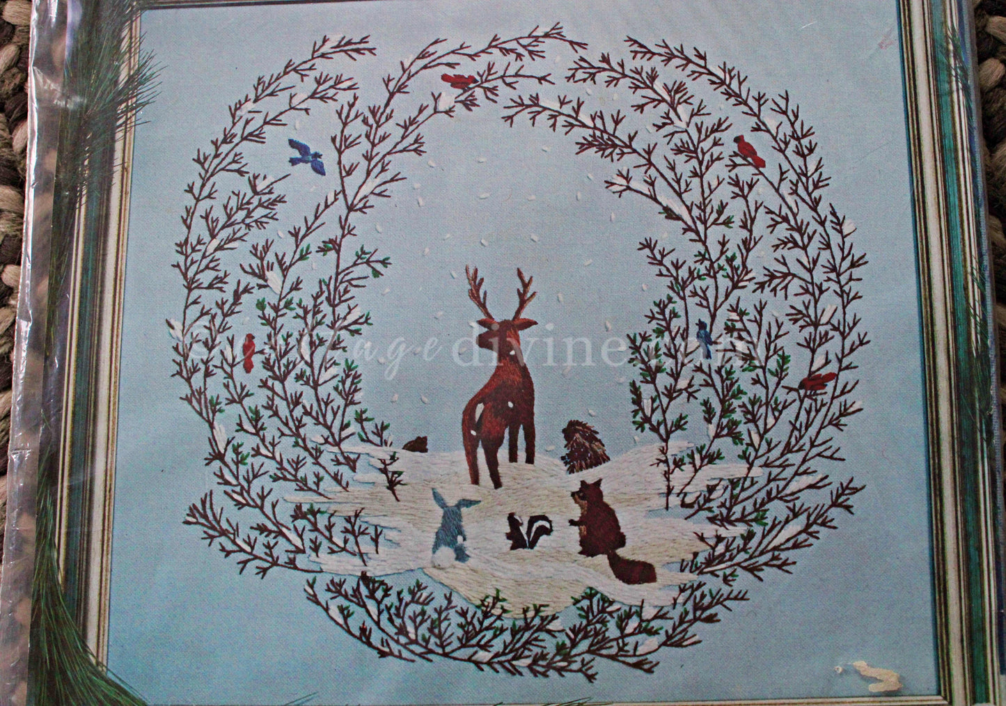 WOODLAND WATCH Nature Crewel Stitchery Kit, Winter Wildlife Scene, Vintage 0615 Paragon Needlecraft Embroidery Design by Polly Gottfried