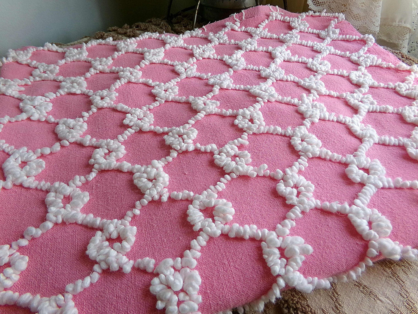 Chain Link Pink & White Vintage Chenille Fabric, Bates Texturized Needletuft Design, 18" x 24" inch Lightweight Piece