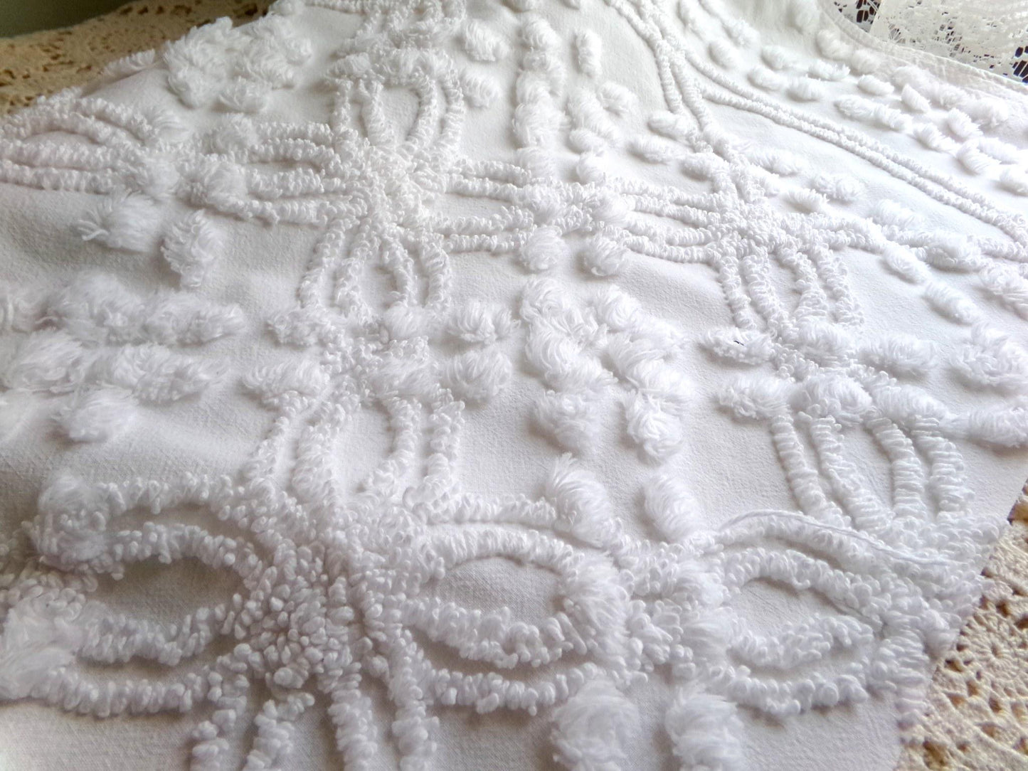 classic white vintage chenille fabric, versatile sewing material for quilting and crafts, 23" x 25" inch piece with wedding rings & pops