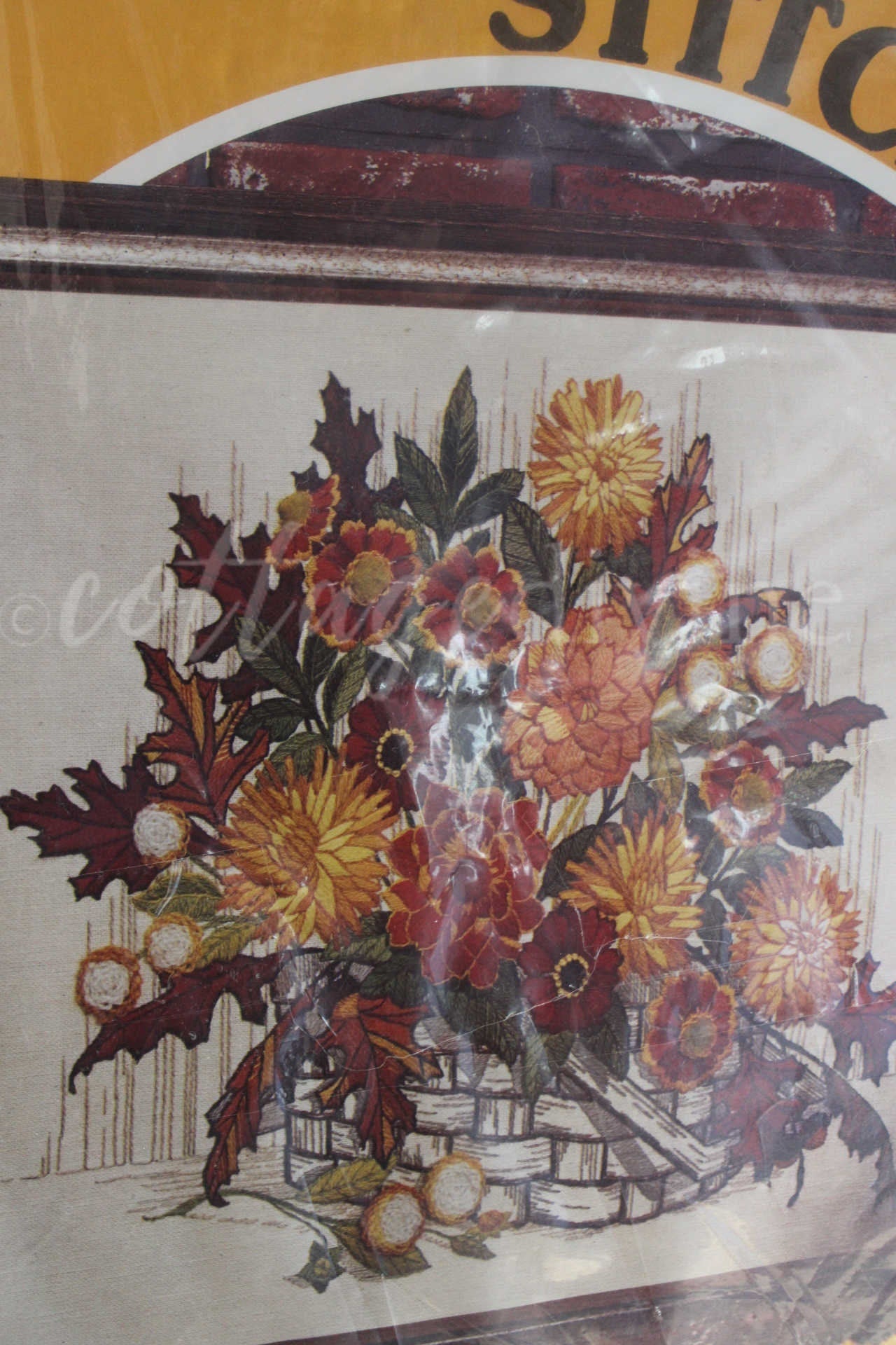 FALL ARRANGEMENT Autumn Floral Crewel Stitchery Kit, Vintage Paragon Needlecraft, Earthy Hippie Design, Georgia Ball, # 0810