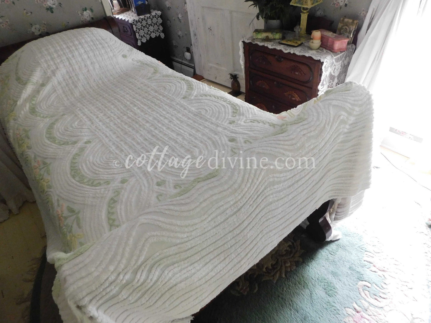 Coastal Bedding Floral White Vintage Chenille Bedspread, Full Size, Shabby Summer Cottage Style