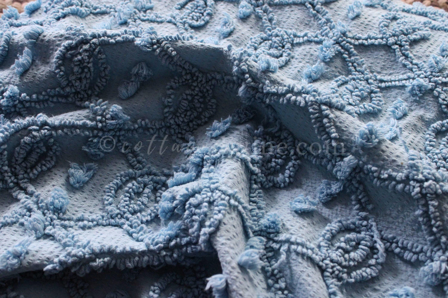 Unique Blue Eternity Link Chenille Seersucker Fabric, Vintage 20" x 24" inch Piece of Sewing Material, Needletuft Geometric Pops Design