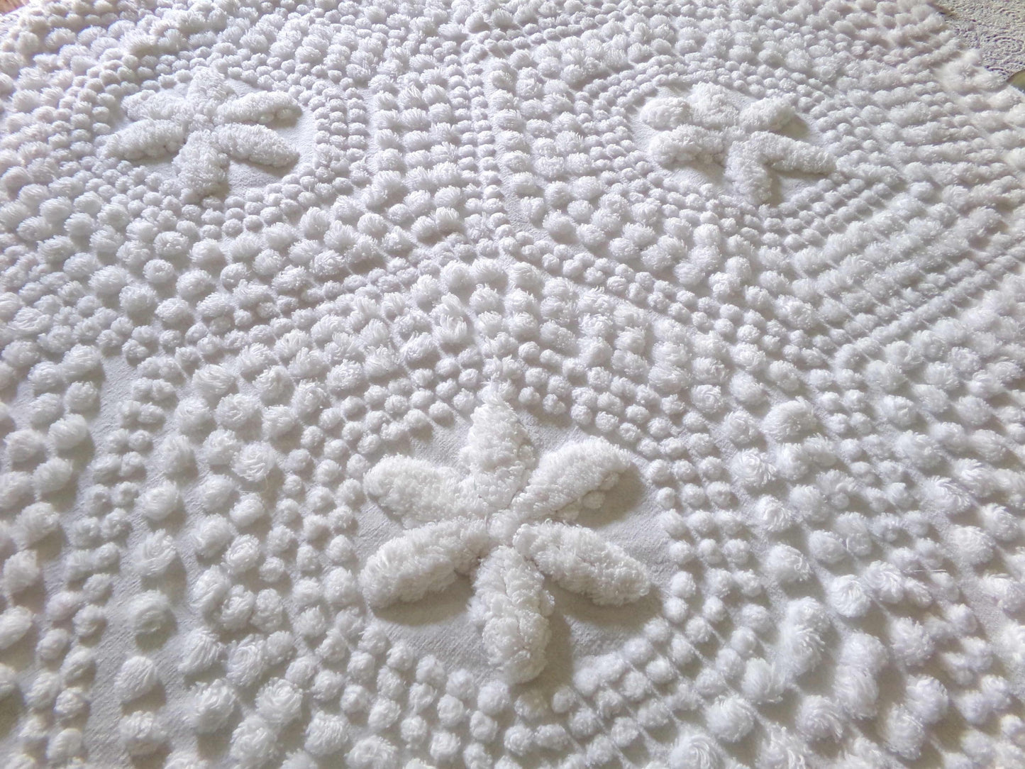 star mist white vintage chenille fabric, coastal 3D radiating starry pop motifs, 21" x 26" cut piece with fringe for pillows handmade quilts
