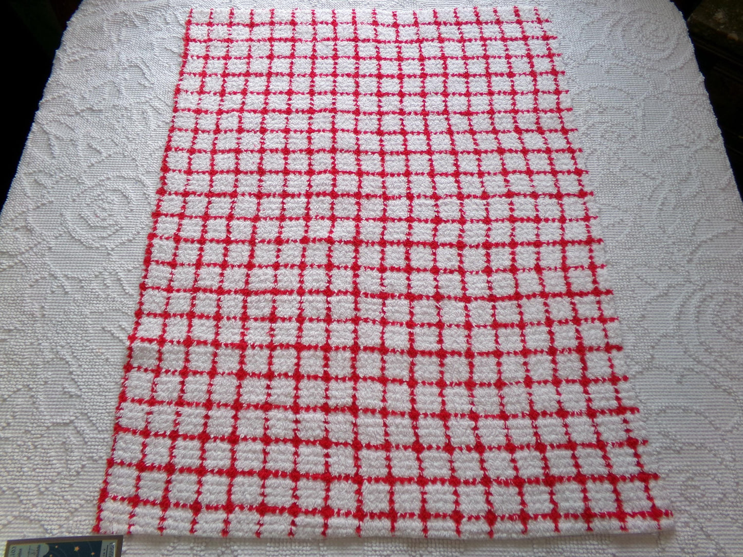 red & white cubes vintage chenille fabric, peppermint micro plaid pattern, 18" x 24" cut piece for xmas stockings, Christmas quilts
