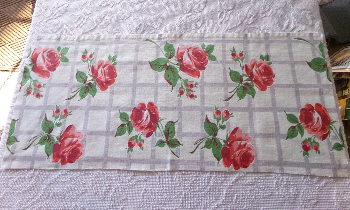 Romantic Lattice Rose Vintage Fabric Piece, Midcentury Style 14" x 31" inches for sewing material, upcycling, pc #1