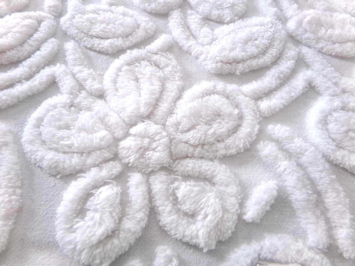Precious Big Daisy Chenille Fabric, Vintage White Floral Cotton Sewing Material, 20" x 24" inch Piece for Quilting, Pillows & Crafts