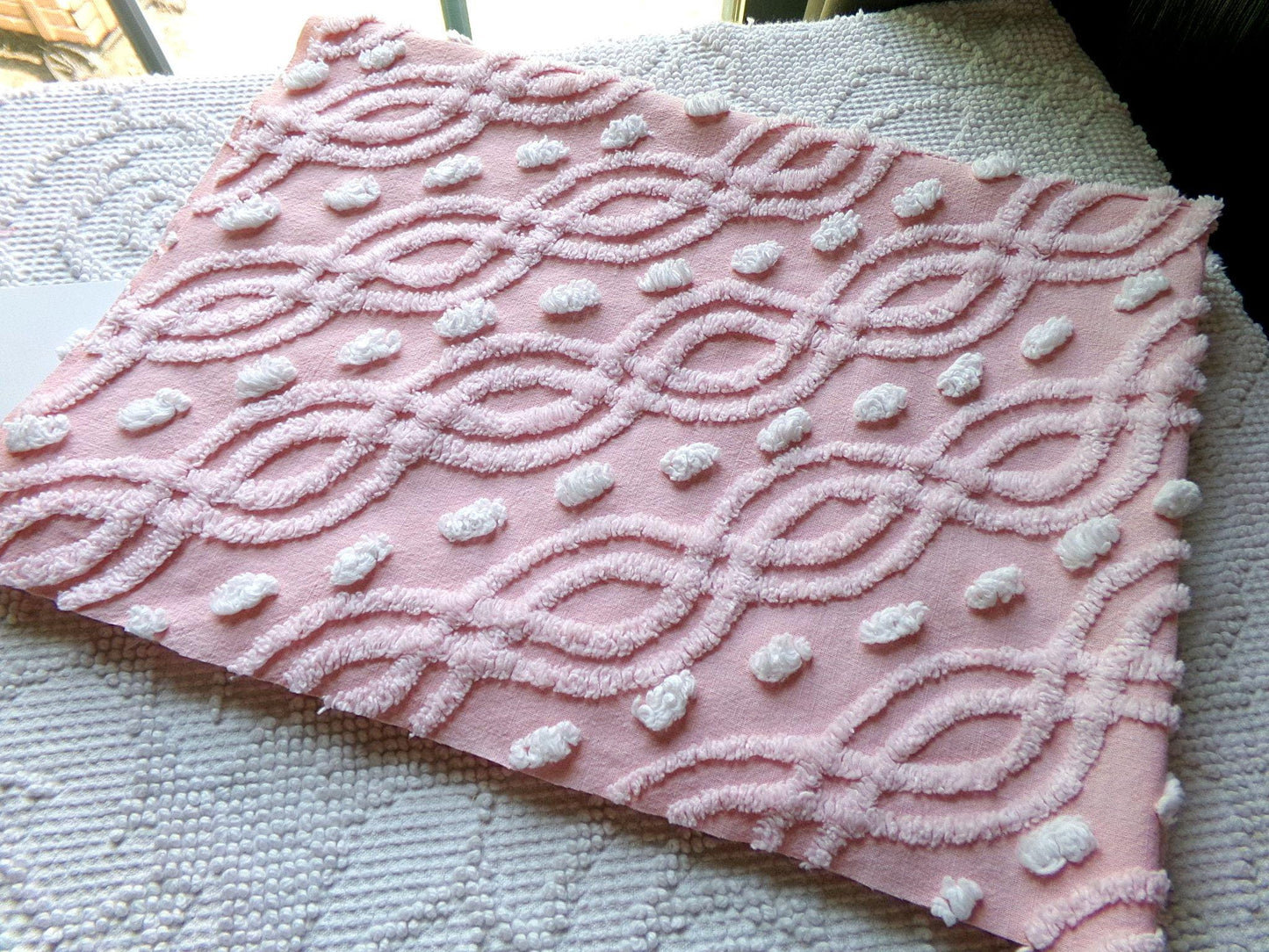 wandering eternity links vintage pink chenille fabric, contrast white pops, 17" x 25" piece for chenille quilts, pillows, fiber arts