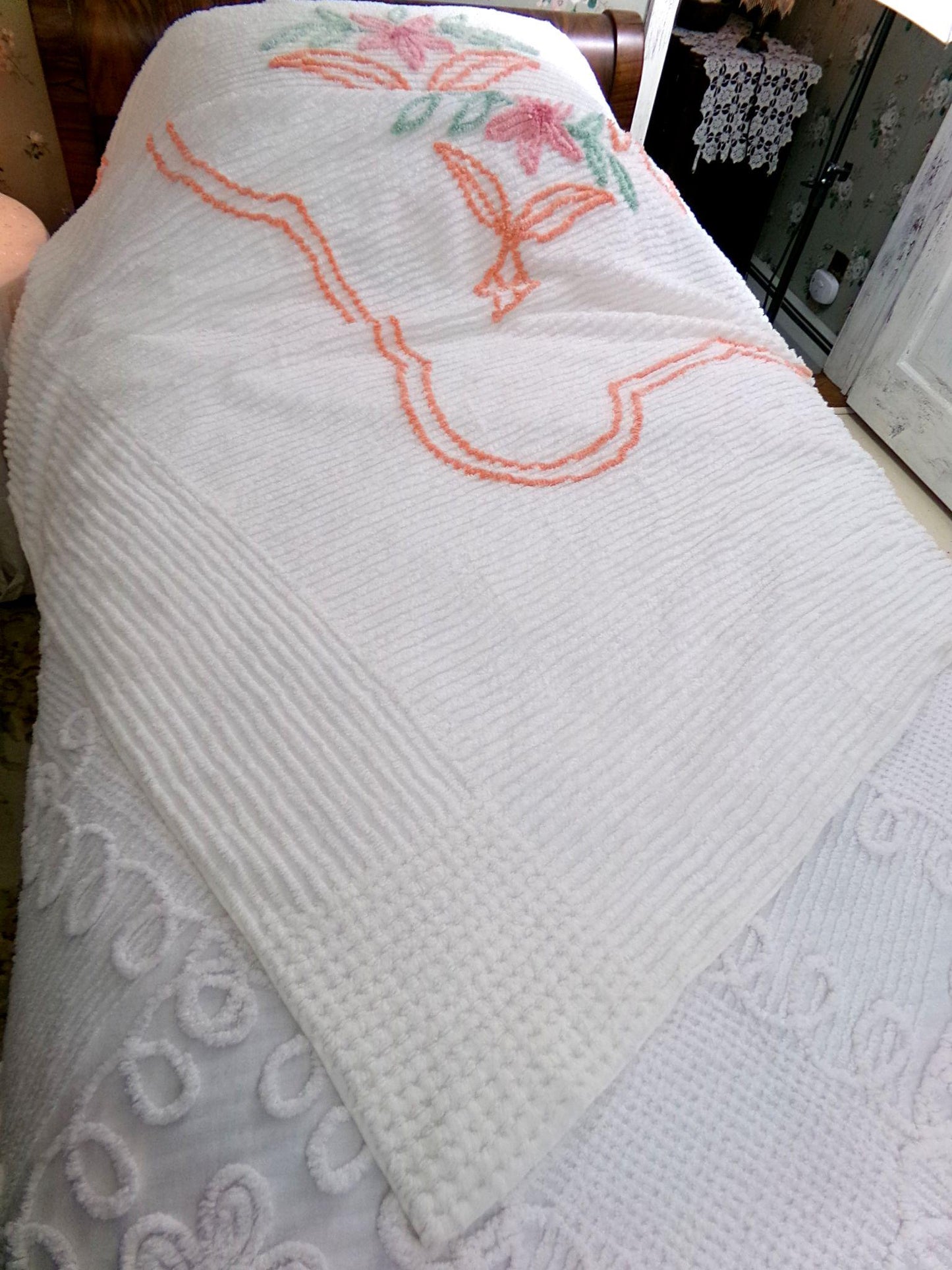 botanical white chenille bedspread, pink lily flowers & citrus orange scrollwork, full size cotton bedding, great summer coverlet