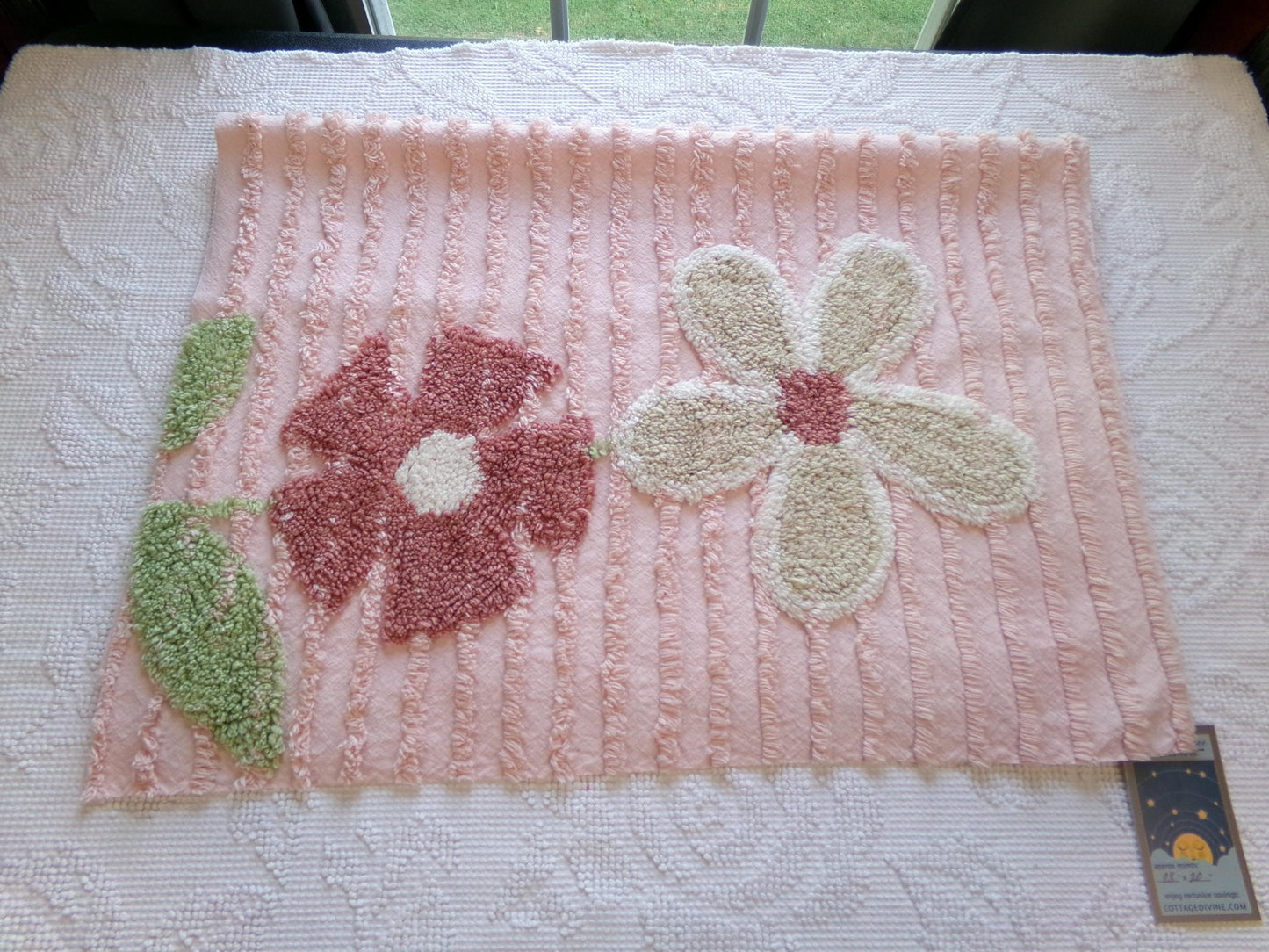 Love Pink Floral Vintage Chenille Fabric, Simple Climbing Daisy Flower Design, 28" x 20" Piece of Cotton Sewing Material for pillows, quilts