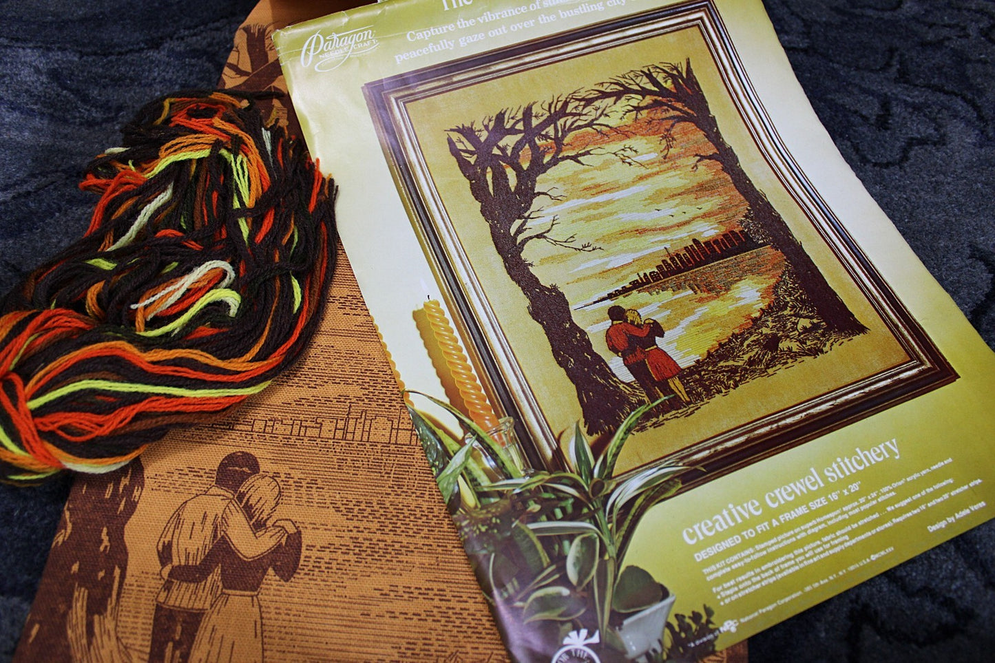 Vtg THE LOVERS Crewel Embroidery Kit Hippie Romance Paragon Stitchery 0319