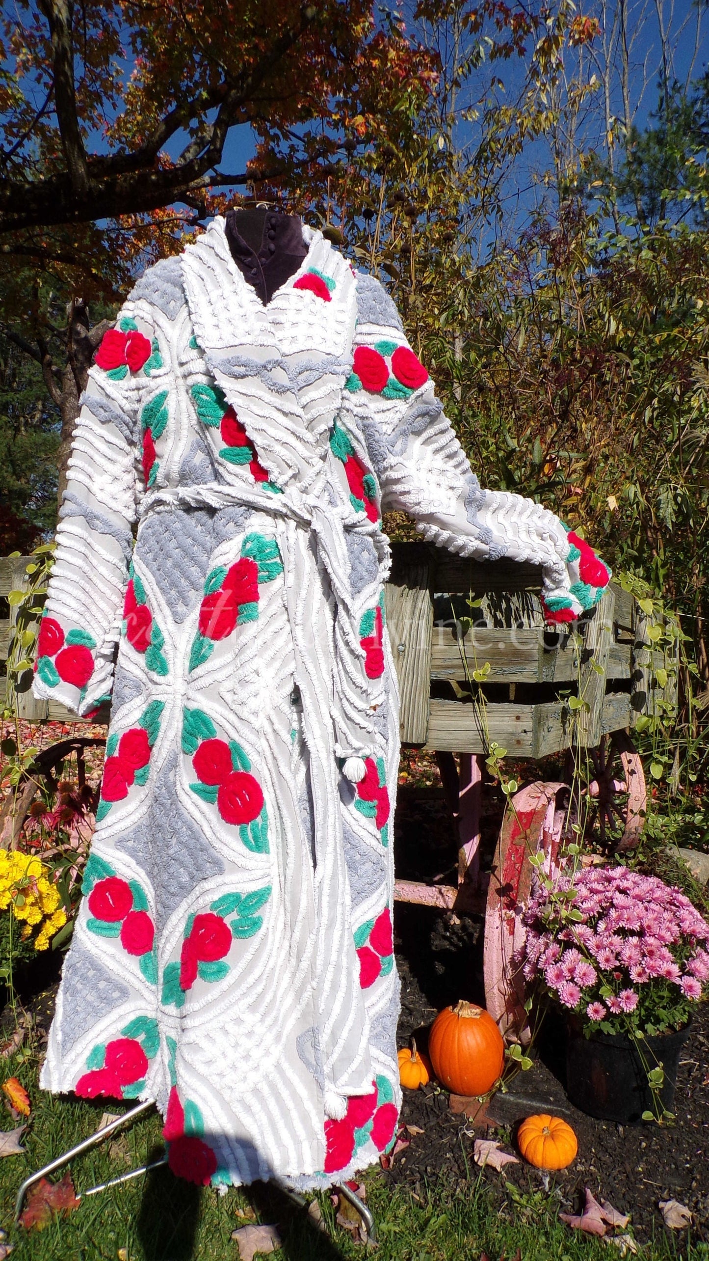 Plus Size Chenille Robe "Lovey Dovey" Red Roses Dove Grey Bathrobe Upcycled from WWII Era Vintage Chenille Bedspread, 1X, 2X Large