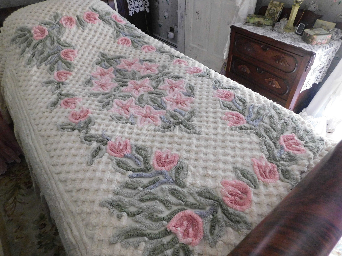 vintage chenille bedspread in a lush garden of pink lilies, buttercream twin size bedding, fitted design with ruffle skirt