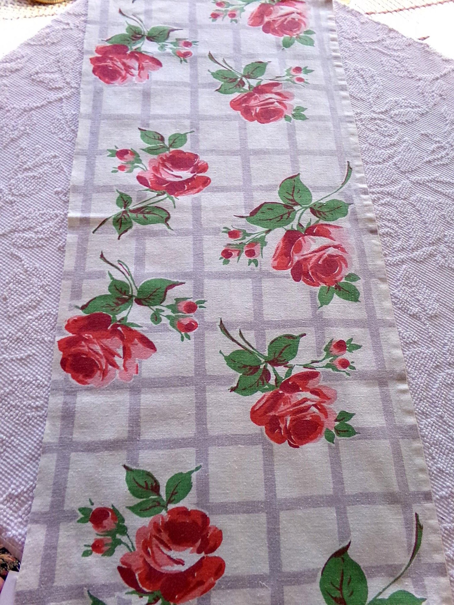 Romantic Lattice Rose Vintage Fabric Piece, Midcentury Style 14" x 31" inches for sewing material, upcycling, pc #1