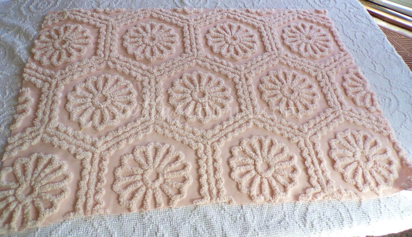Romantic Daisy Iced Peach Vintage Chenille Quilt Fabric Piece, 31.5" x 22" inches