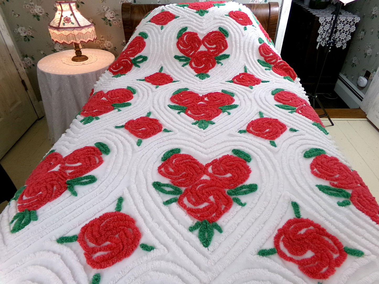 hopeless romantic vintage chenille bedspread, shabby red pinwheel roses in swirl hearts, 100% white cotton full size bedding, pom pom trim